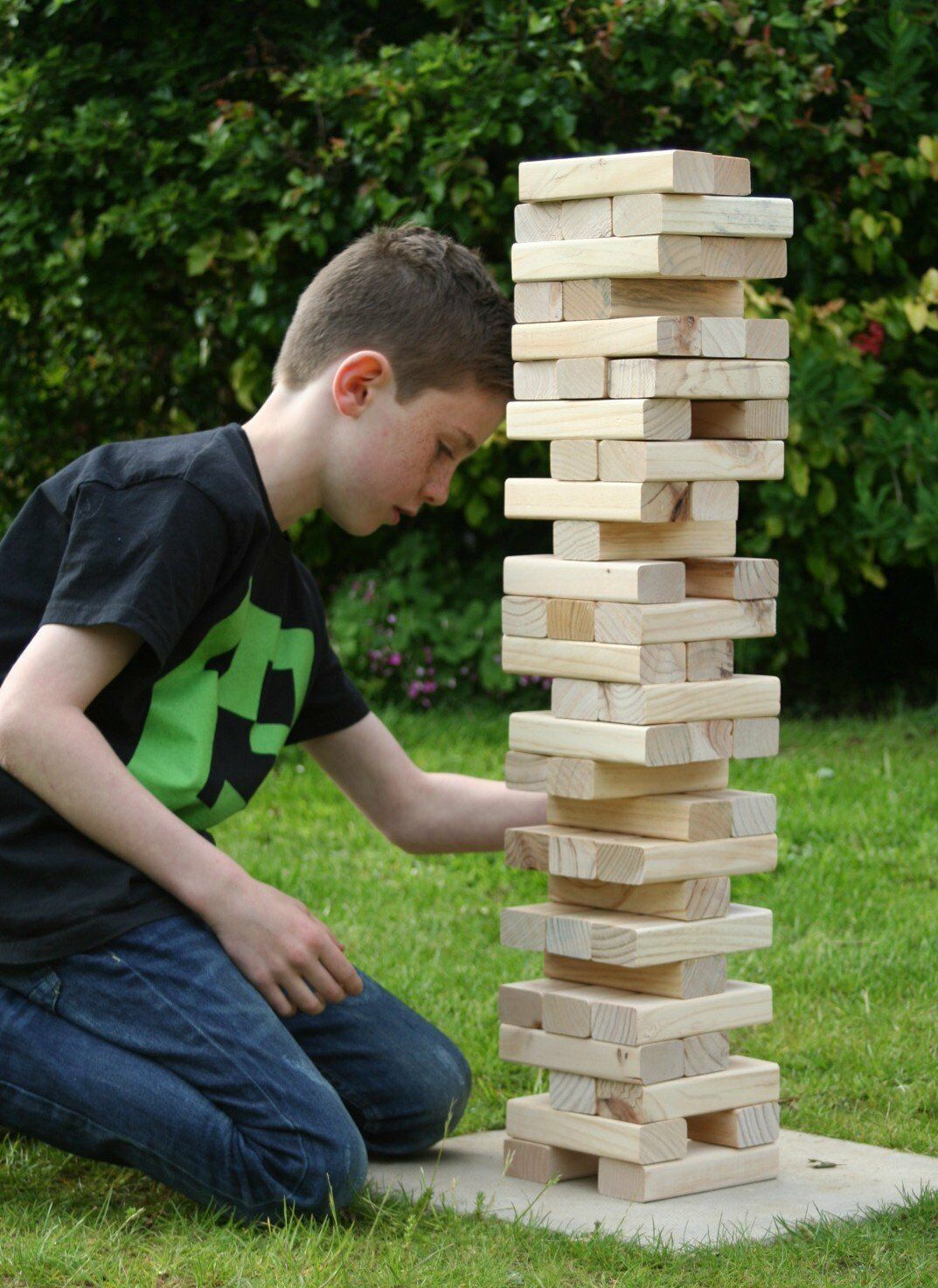 Игра дженга башня. Jenga игра большая. Большая Дженга 1.5 м. Джанго башня. Башня Дженга.