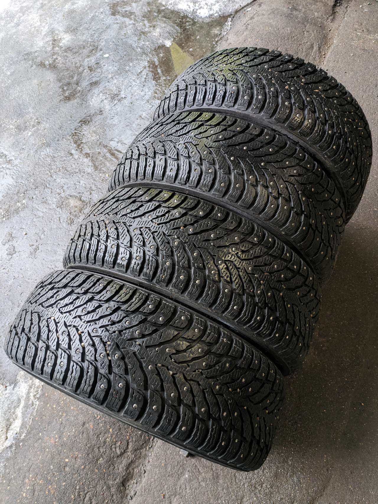 NokianTyresHakkapeliitta92шт.4cc45079Шиныспробегомзимние215/55R1798TШипованные