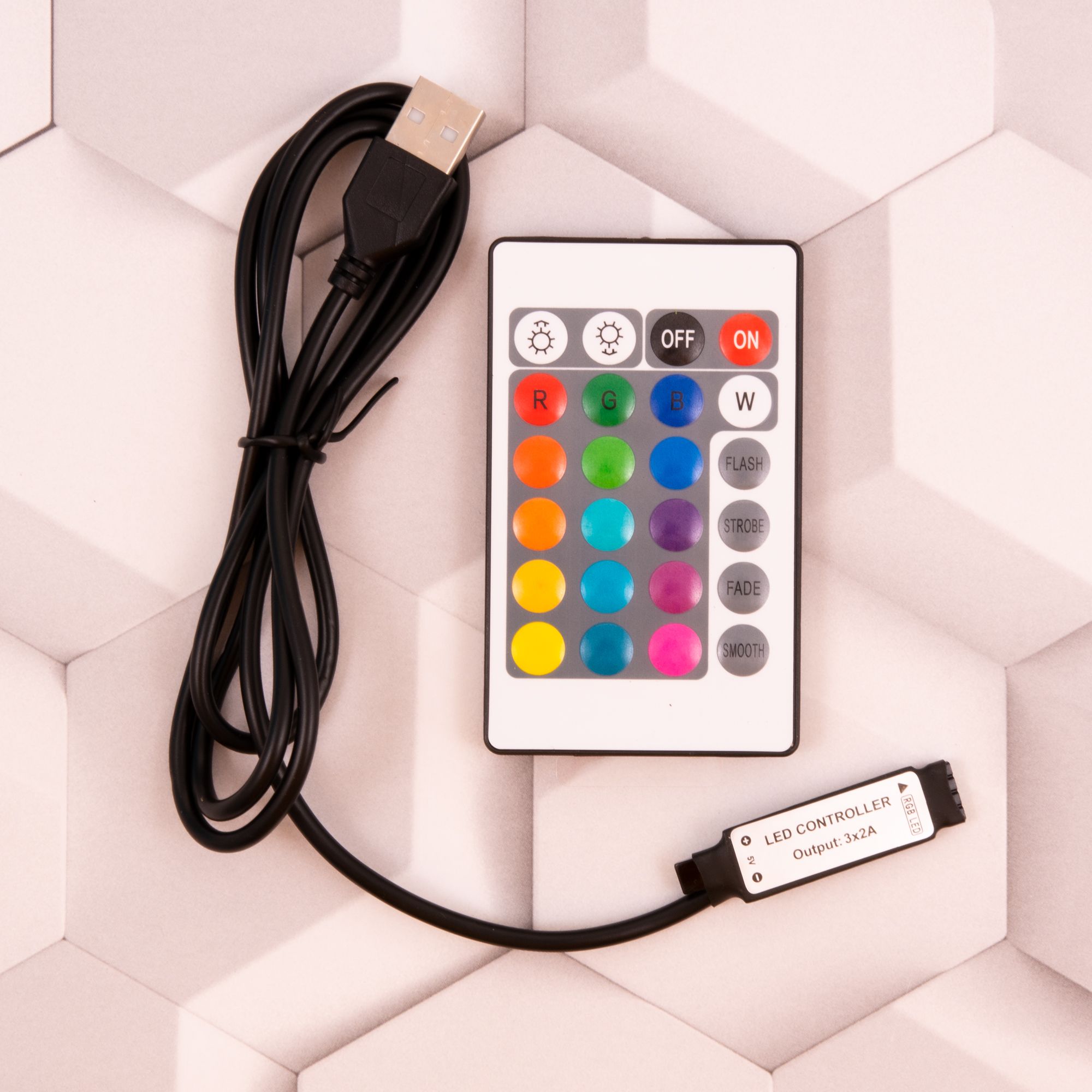 Контроллер USB 5V для светодиодной многоцветной ленты RGB с пультом, серия IR Controller бренд DLED купить на OZON по низкой цене (1561035590)