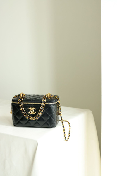 Chanel Клатч - купить с доставкой по выгодным ценам в интернет-магазине ...