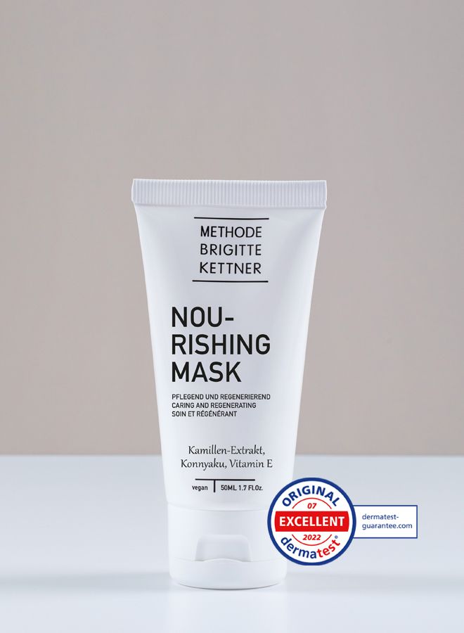 Питательная маска с экстрактом ромашки и коняку MBK Cosmetics Nourishing mask 50 мл