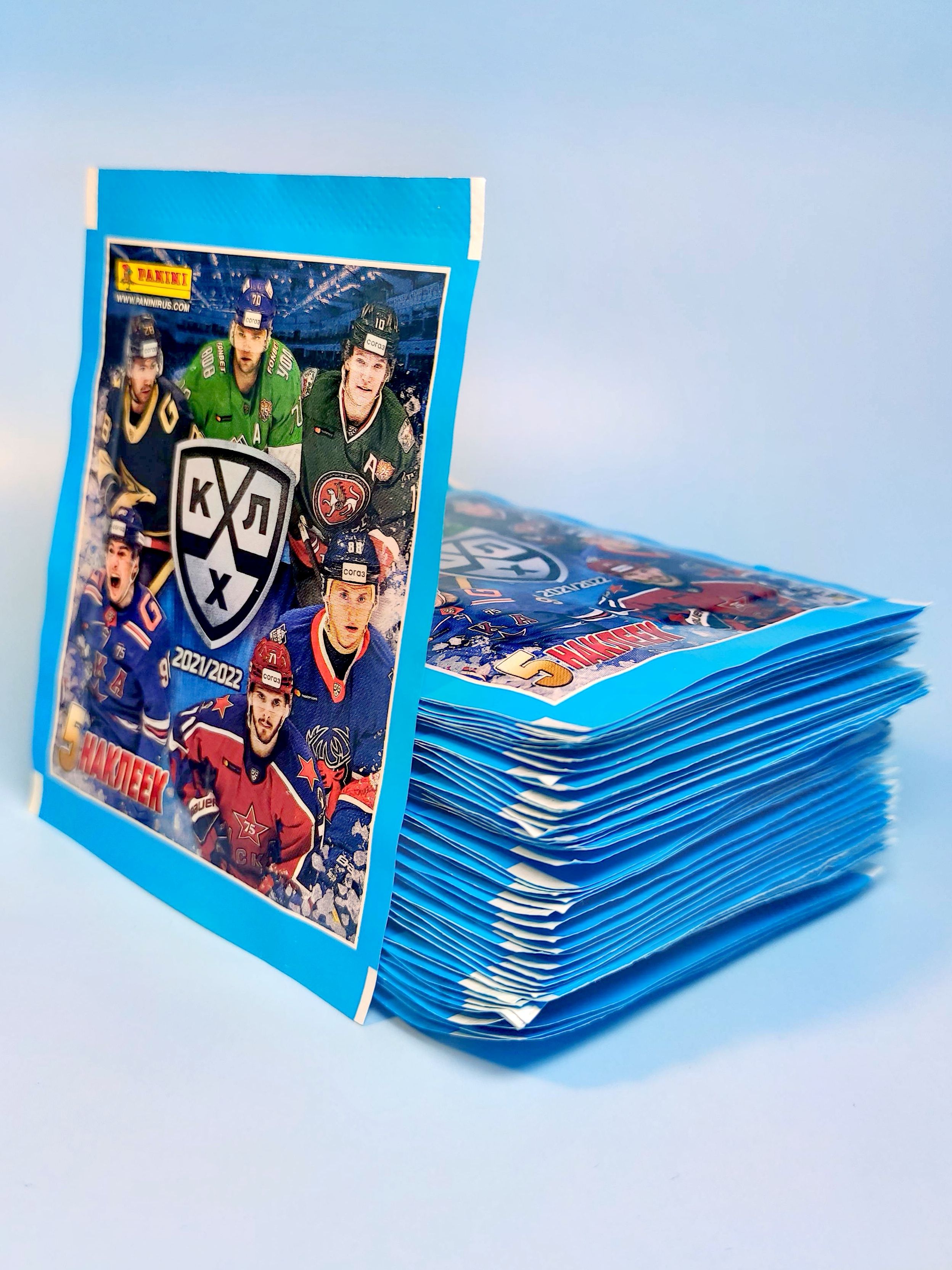 25 пакетиков наклейки panini КХЛ 2021-2022