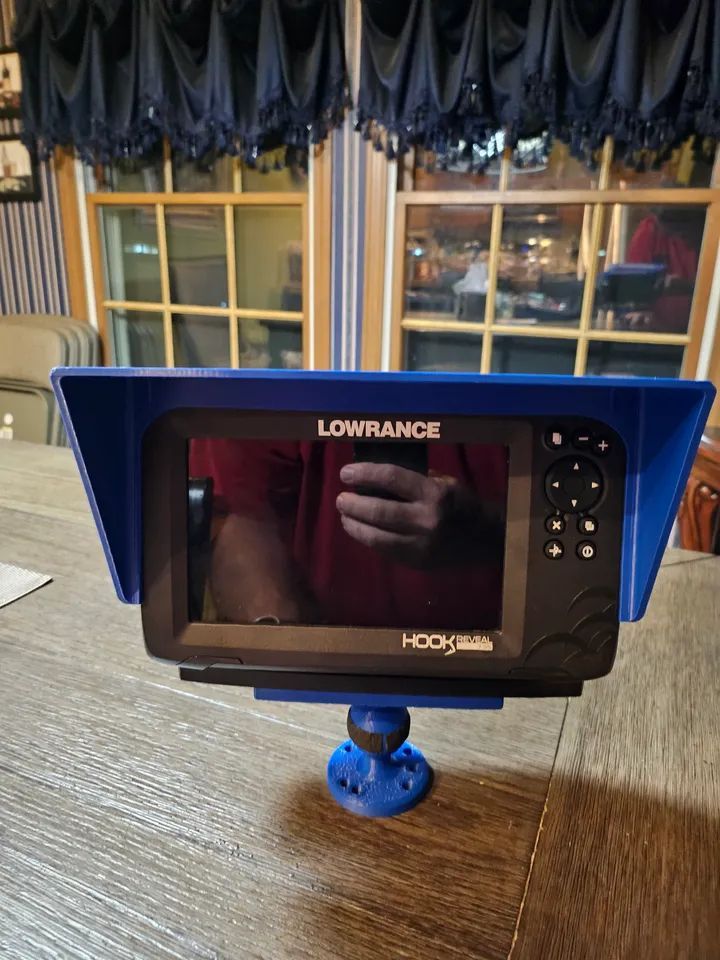 Солнцезащитный козырек эхолота Lowrance Hook 5 Reveal