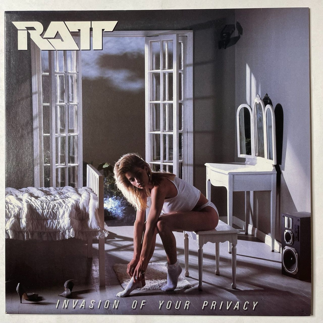 Винтажная виниловая пластинка LP Ratt Invasion Of Your Privacy (Japan 1985) (No Obi)