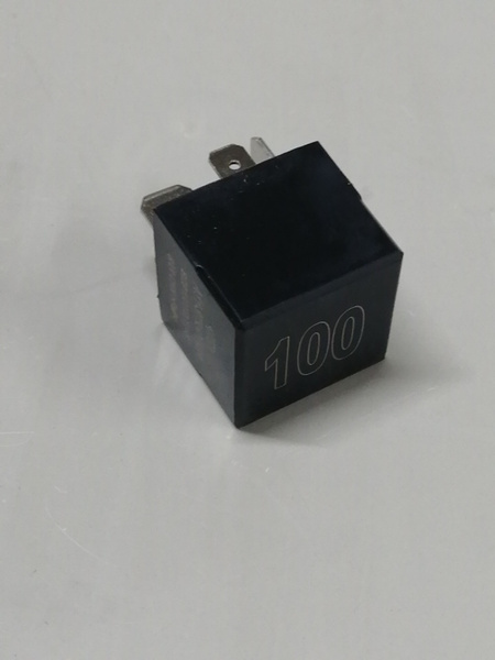 Реле №100 (высоких оборотов вентиляторов) для Great Wall Hover 2.4 16V ...