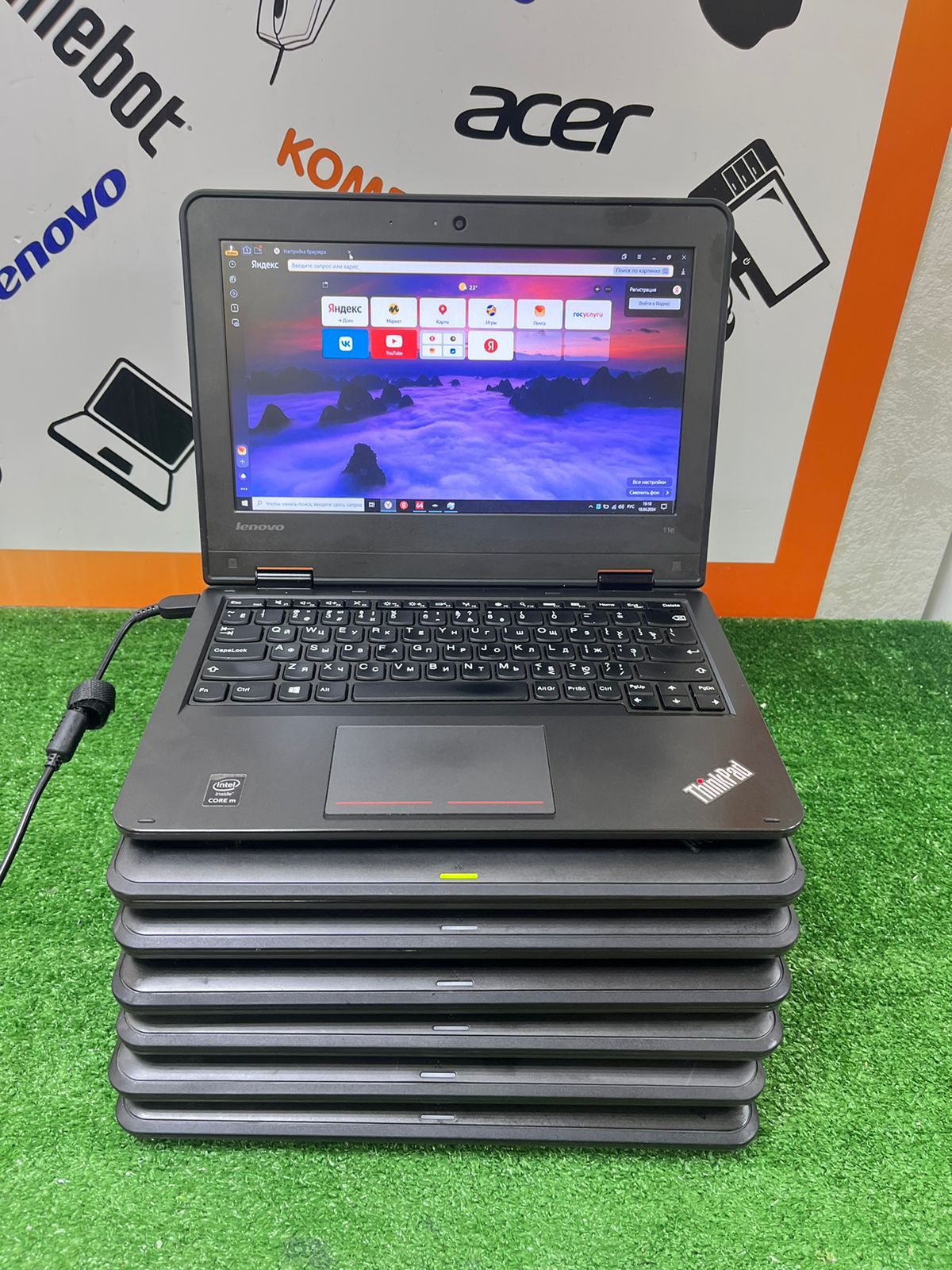 Lenovo11eCoreMНоутбук,RAM4ГБ,черный