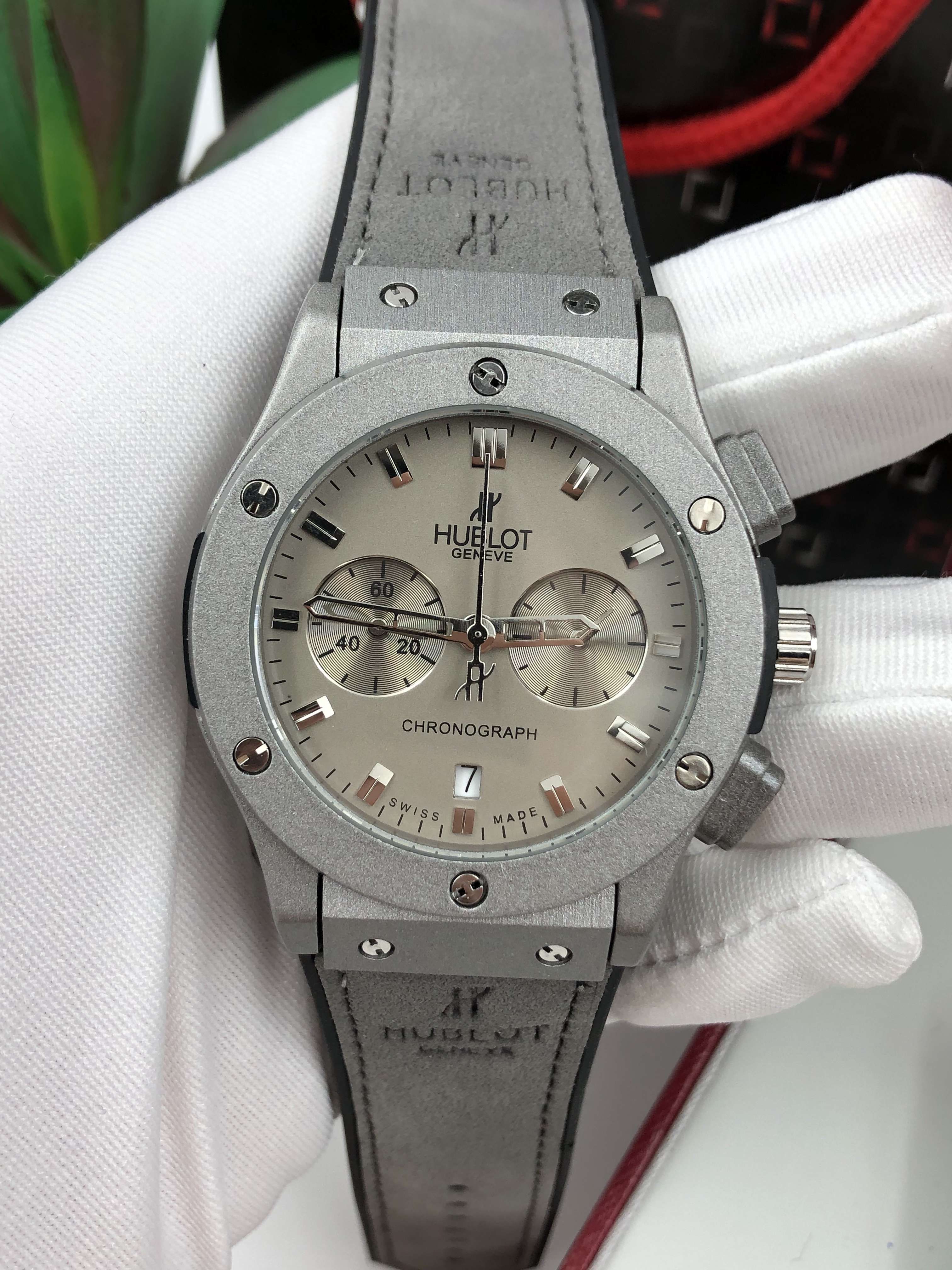 Классические мужские часы Hublot