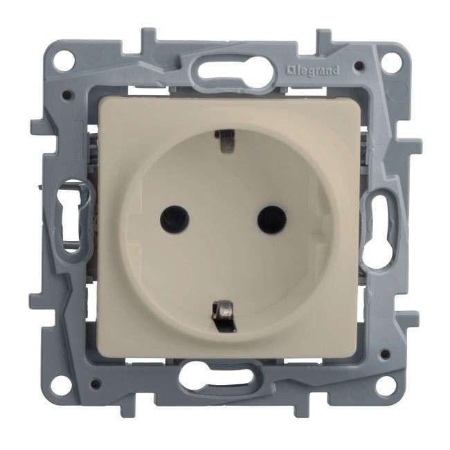 Розетка legrand etika белая. Legrand valena classic розетка. Legrand 672232. Розетка legrand valena 695640. Legrand 774353.