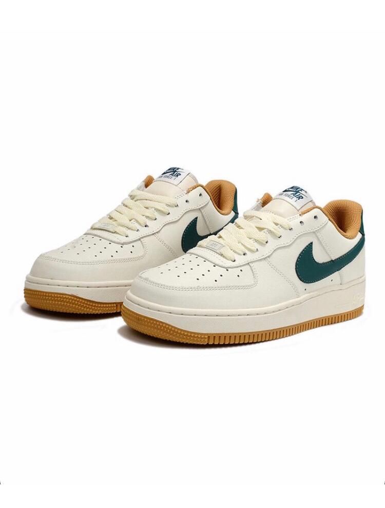 КроссовкиNikeAirForce1