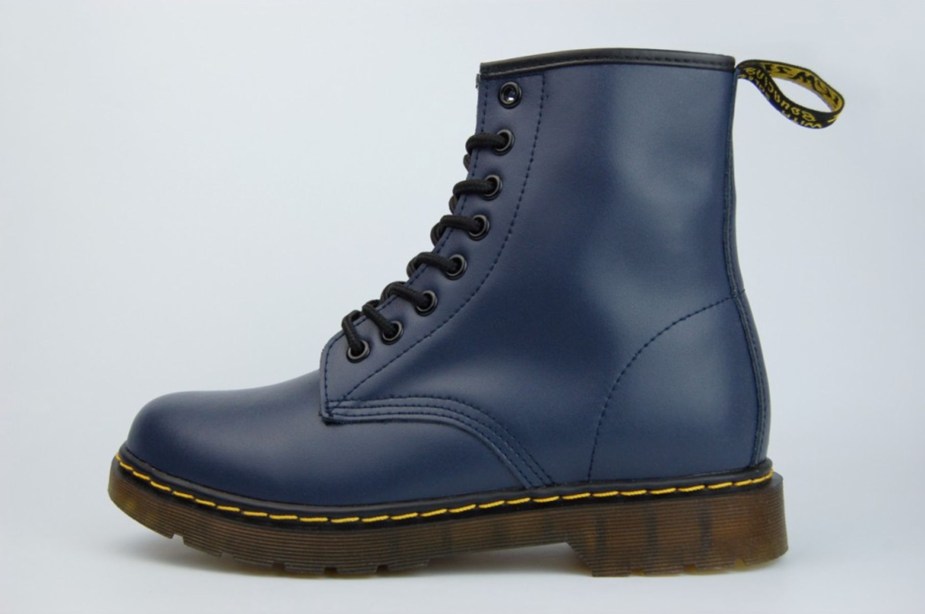 Dr. Martens OZON 1662682945