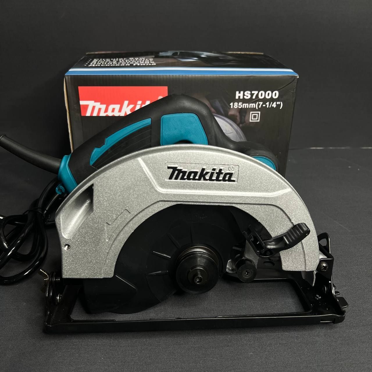 Makita Пила циркулярная (дисковая) HS7000 185мм, 1200W