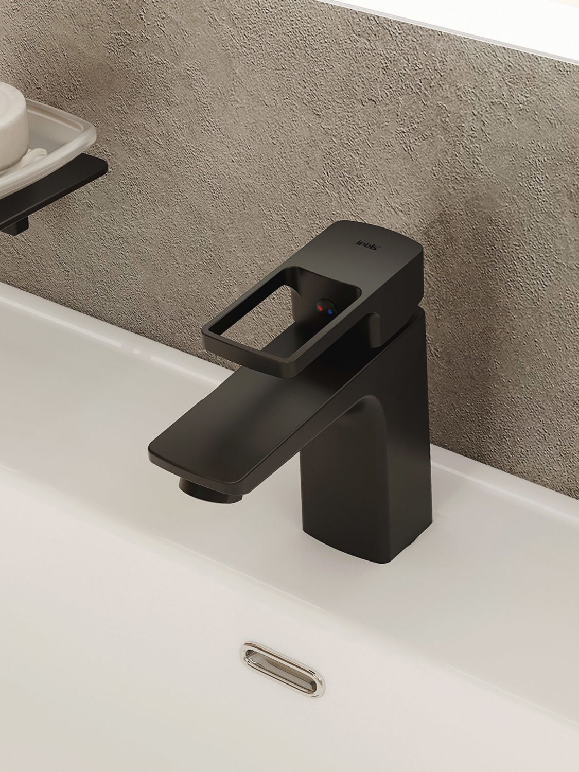 Фото товара на маркетплейсе ozon Смеситель для раковины IDDIS, латунь, однорычажный, черный матовый, Bild, BILBL00i01