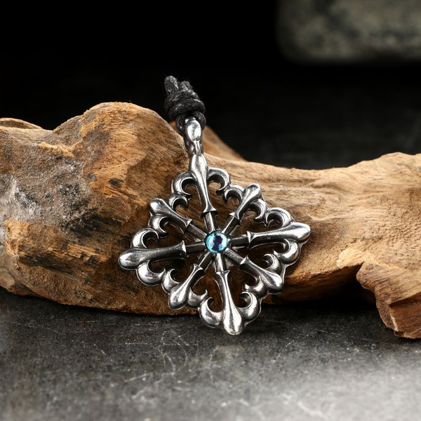 Амулет-брелок, тотем "Крест с лилиями" 38, металлический - купить с ...