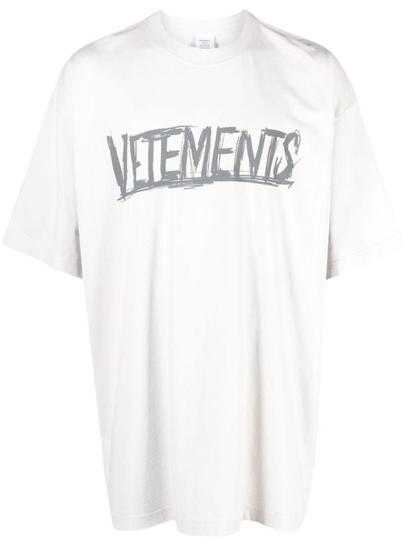Футболка Vetements, размер 52, цвет черный - купить по выгодной цене в ...