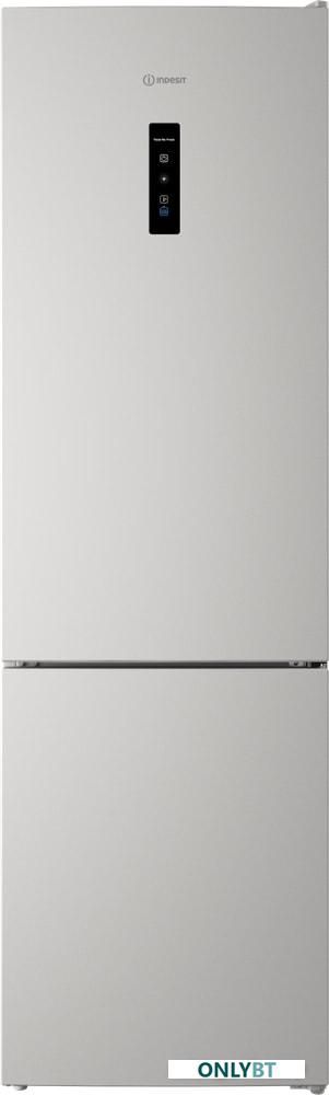 Indesit Холодильник Indesit ITR 5200 W, белый