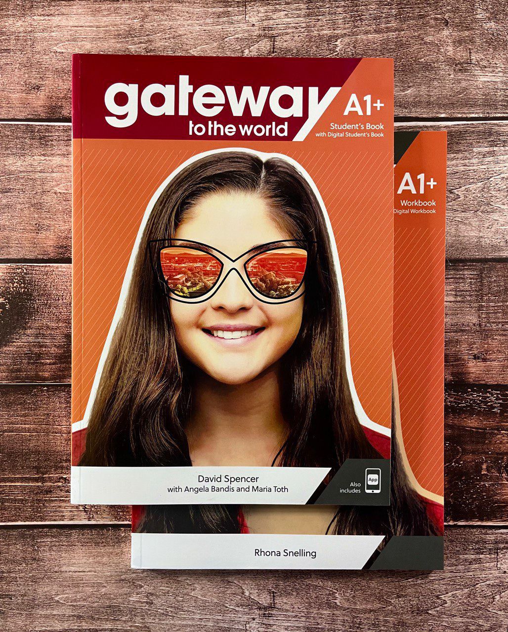 Gateway to the world A1+ (Комплект): Учебник + рабочая тетрадь + код