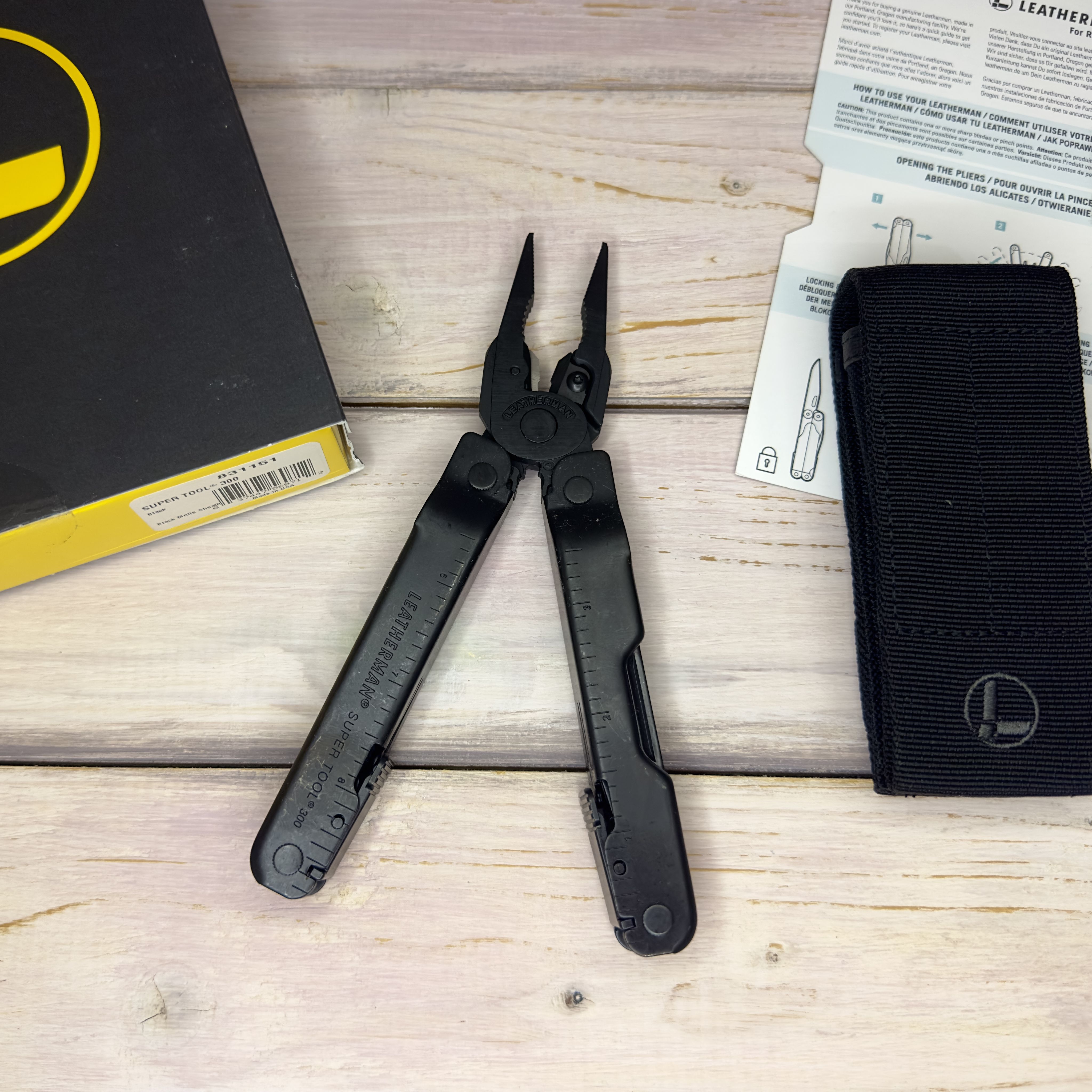 Мультитул Leatherman SUPER TOOL 300 Black