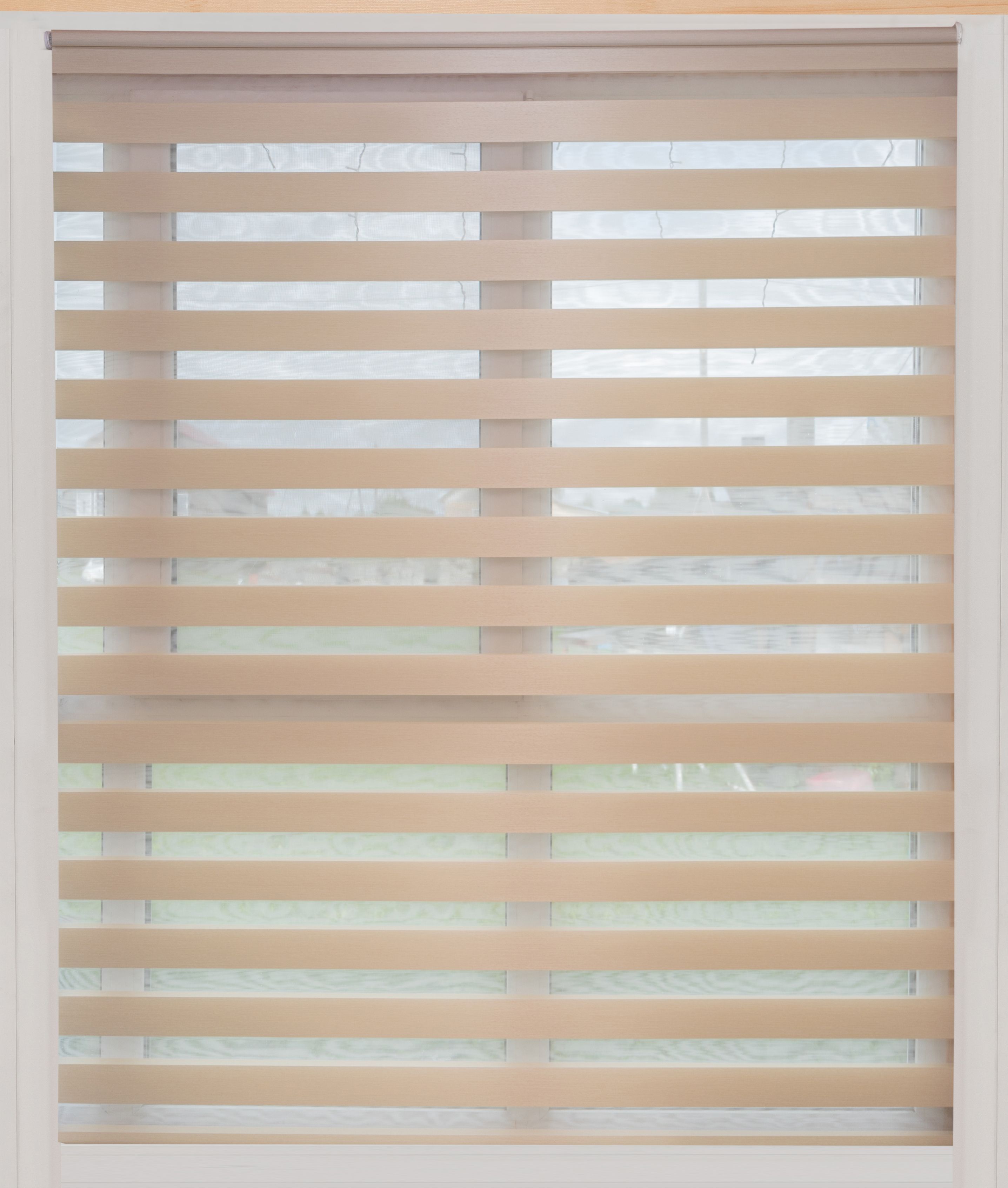 Рулонные шторы ДЕНЬ НОЧЬ ширина 130, высота 200 см, светло-бежевые жалюзи на окна Зебра для кухни, спальни, детской, на балкон
