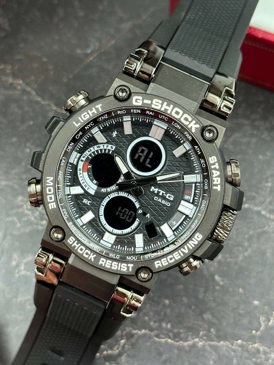 Японские часы Casio G-Shock MT-G спортивные с подсветкой