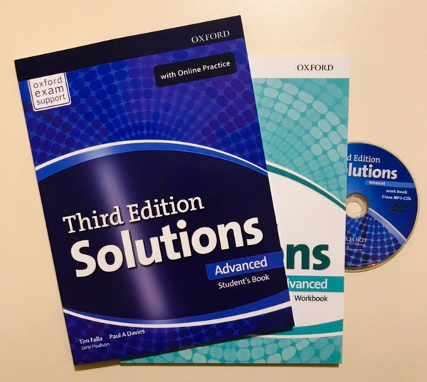 Solutions advanced third edition student s book workbook
