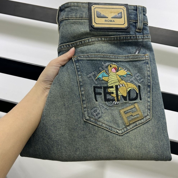 Джинсы Fendi - купить с доставкой по выгодным ценам в интернет-магазине ...