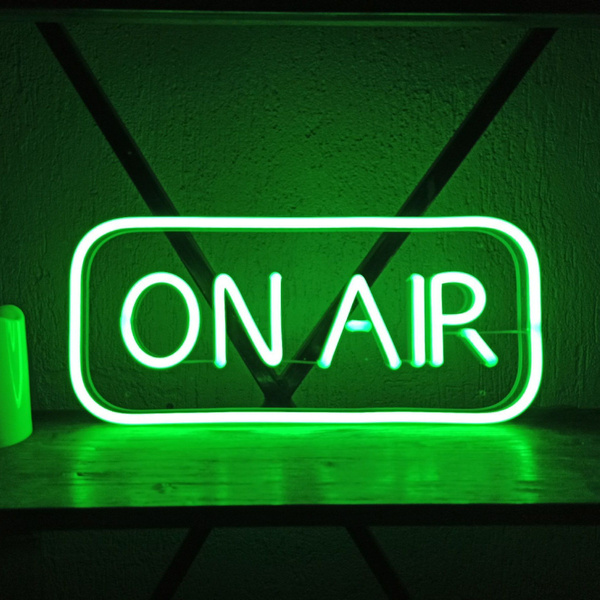 Табличка неоновая На воздухе On air В эфире, 45х20 см, зеленая, 19.7 см ...