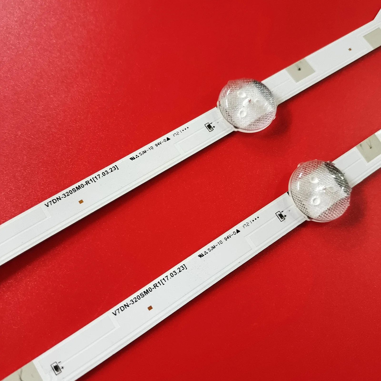 LED подсветка для ТВ SAMSUNG UE32M4000 UE32M4000AU, V7DN-320SM0-R1 5LED 3PIN