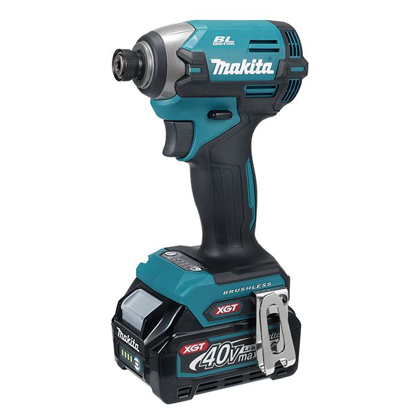 Аккумуляторный ударный драйвер Makita TD003