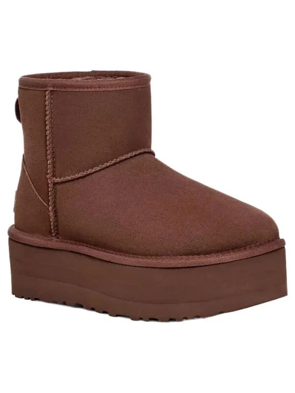 Ugg classic boot. Ugg classic boot