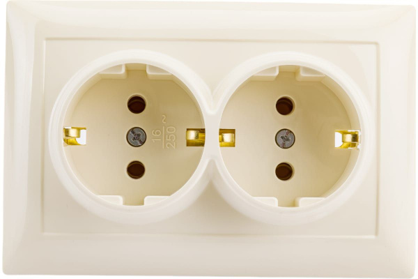 Розетка скрытой установки двухместная с заземляющим контактом 16А ...
