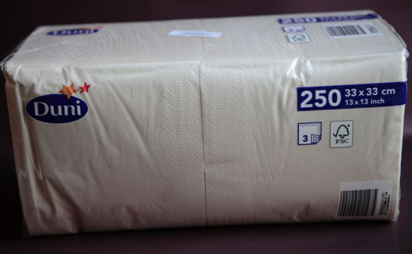 Характеристики Салфетки 33х33см 3-слойные ваниль 250 штук в упаковке ...