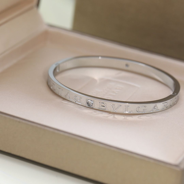 Bvlgari Браслет бэнгл - купить с доставкой по выгодным ценам в интернет ...