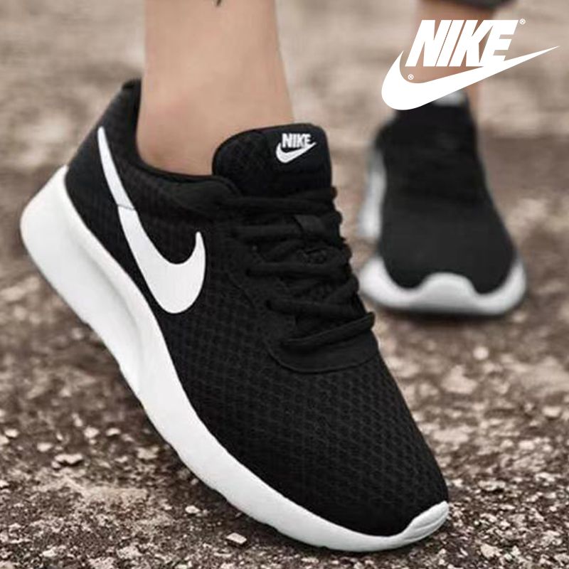 КроссовкиNike