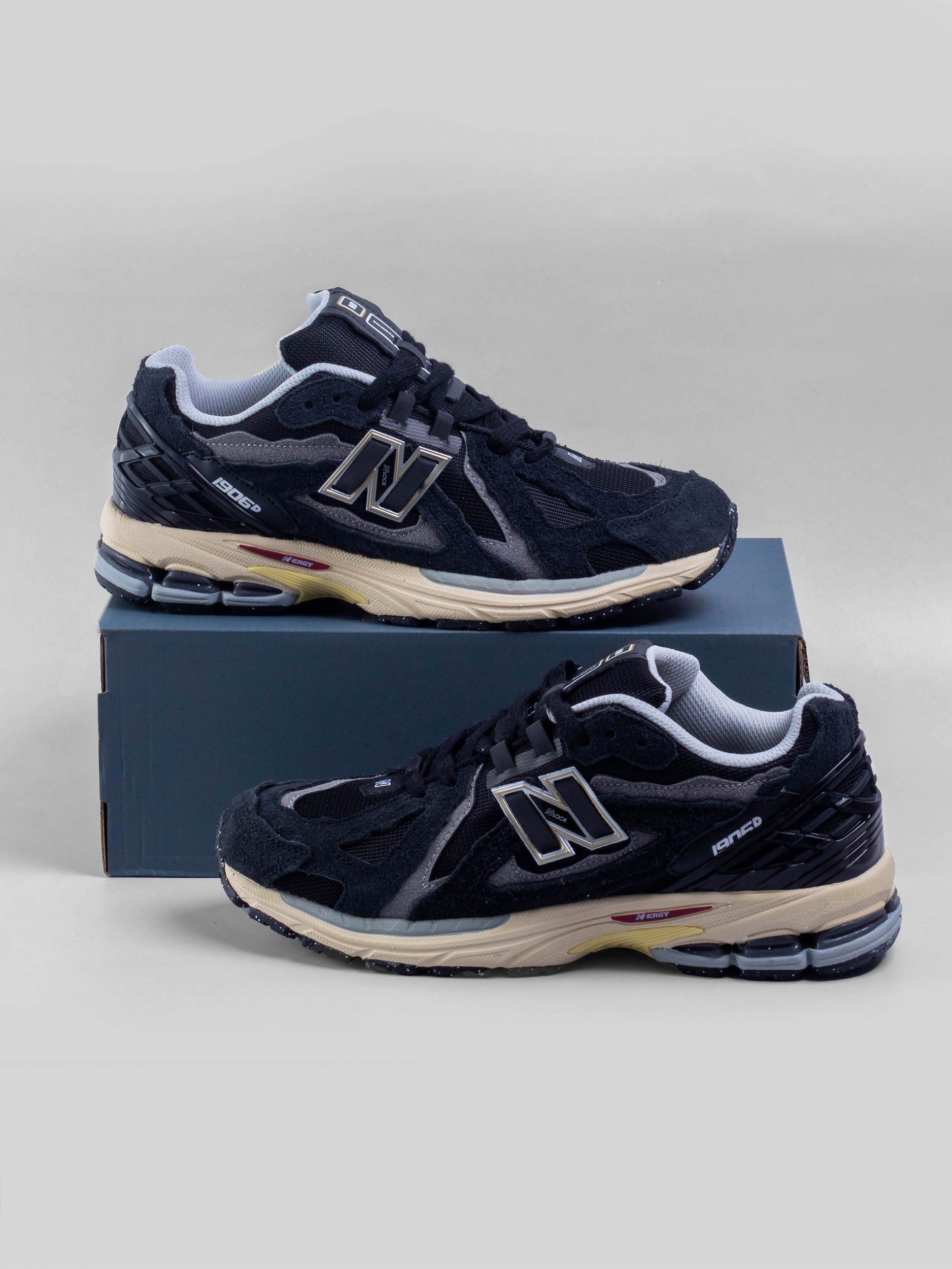 КроссовкиNewBalance