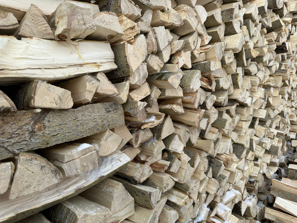 Дрова осиновые 20 кг, свежая заготовка - купить с доставкой по выгодным ...