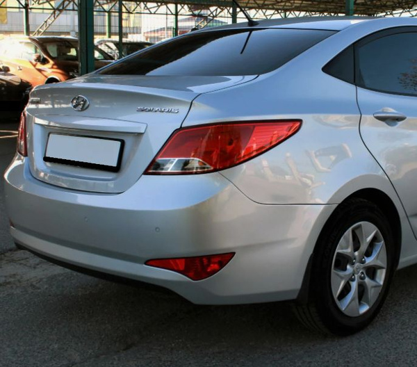 Бампер задний Hyundai Solaris Хендай Солярис 2015-2017 RHM-СЕРЕБРО ...