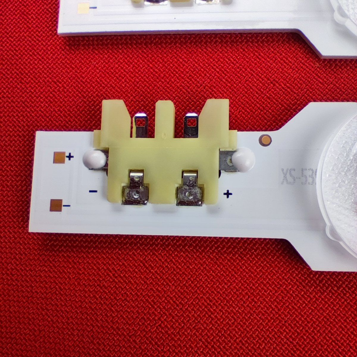LED подсветка для тв DUGE-400DCA + DUGE-400DCA / 2014SVS UHD 40 3228
