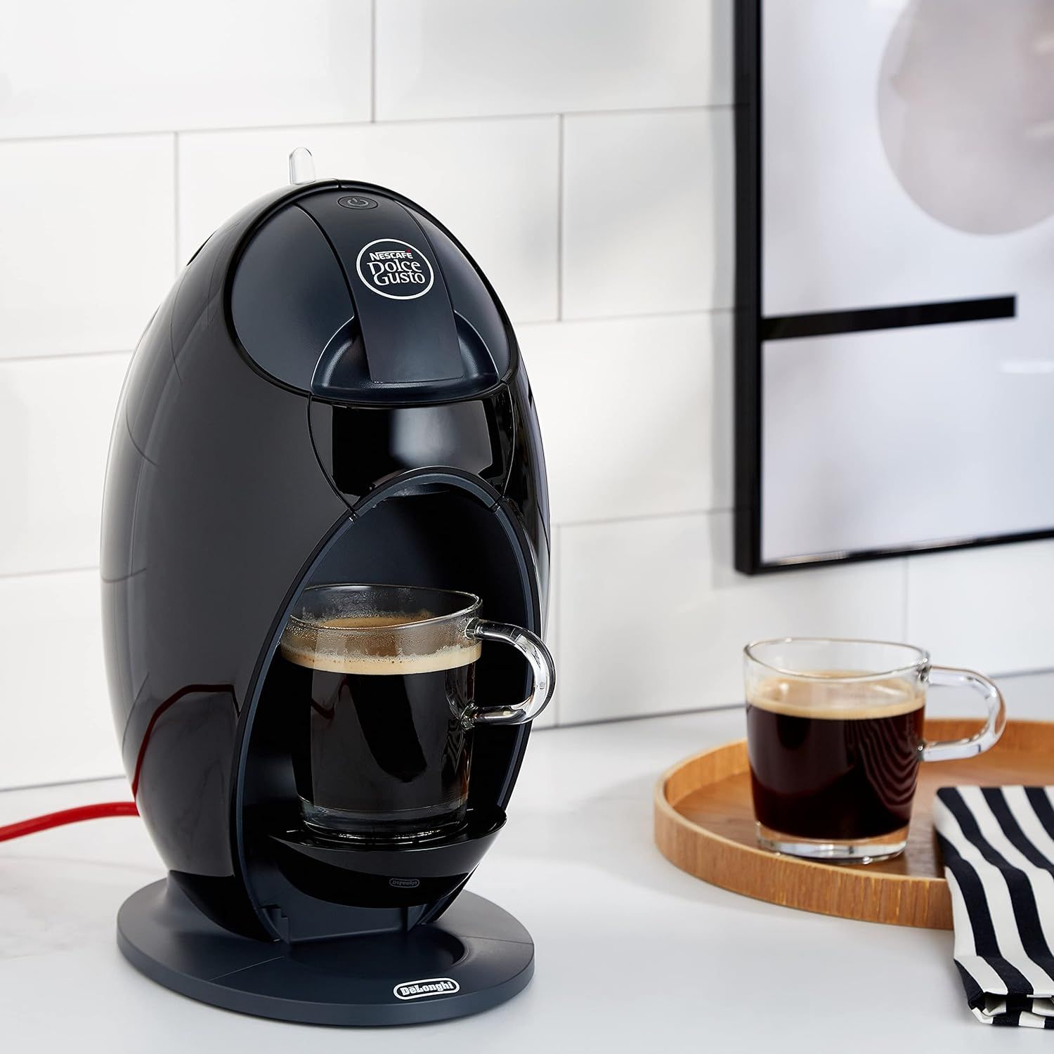 DeLonghi Капсульная кофемашина Nescafe Dolce Gusto EDG250.B, черный