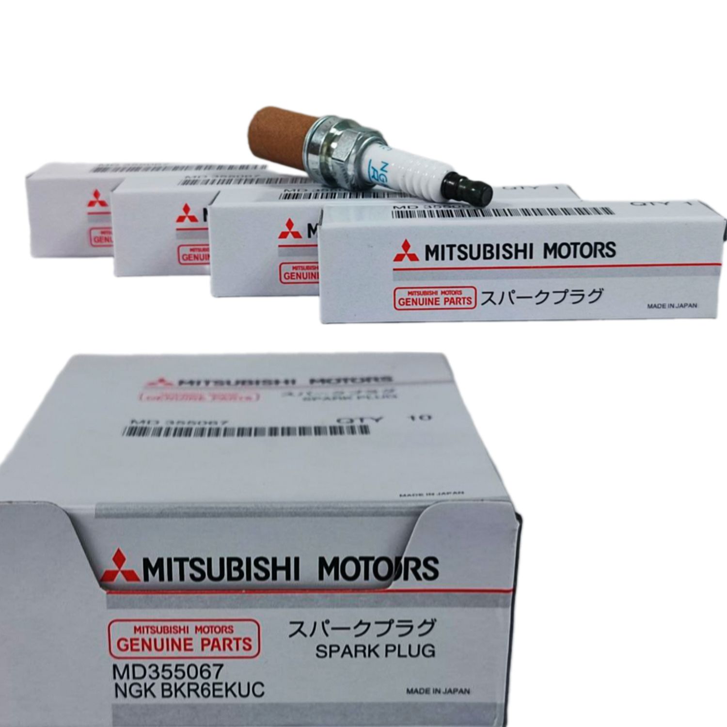 Mitsubishi Комплект свечей зажигания арт. MD355067, 4 шт. 