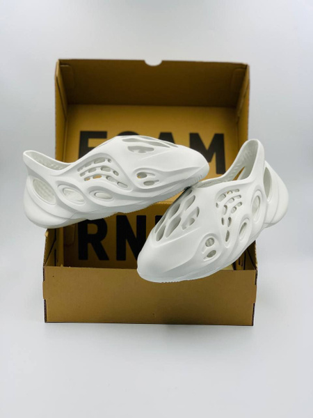 Кроссовки Yeezy Foam Runner - купить с доставкой по выгодным ценам в ...