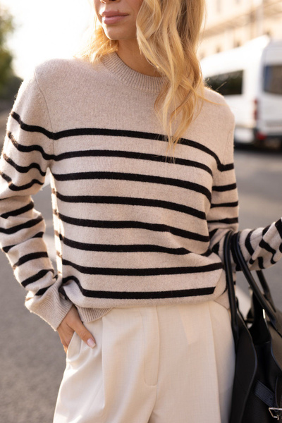 Свитер SASHYOU - купить с доставкой по выгодным ценам в интернет ...