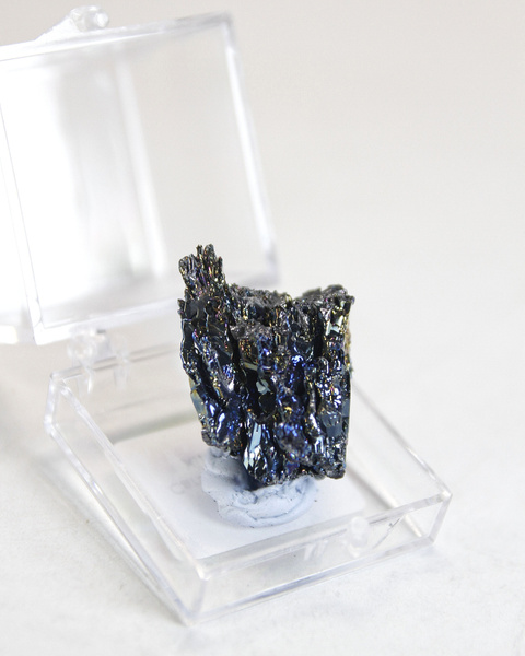 Карборунд коллекционный в кубе - 2.5-3 см, натуральный камень, колотый ...