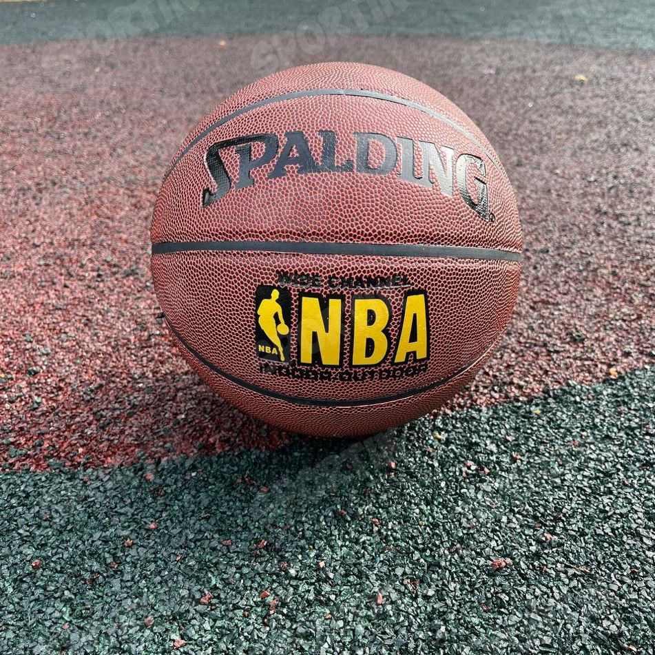 Баскетбольный мяч SPALDING NBA с насосом / размер 7