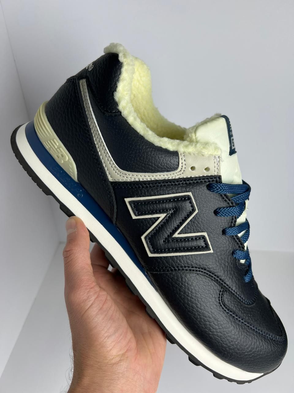 КроссовкиNewBalance