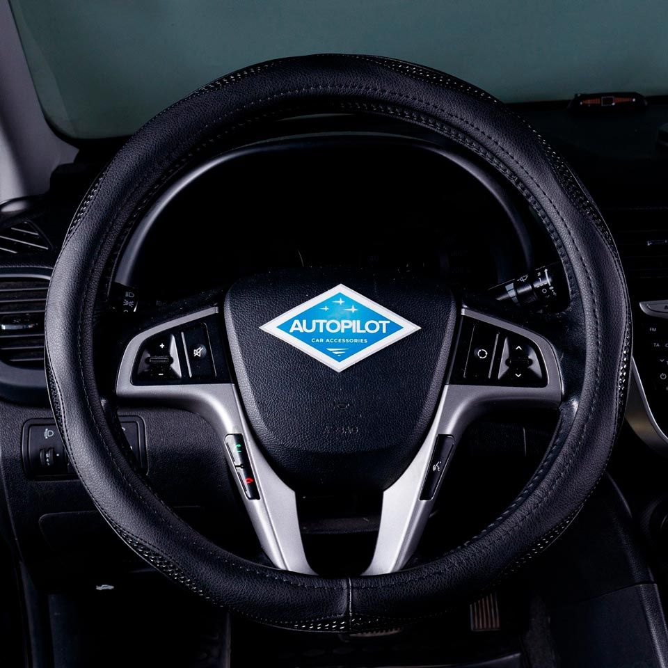 Оплетка, чехол (накидка) на руль Ниссан Ноут (2020 - 2024) внедорожник ...