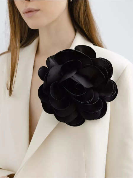 Брошь цветок черный из ткани - купить с доставкой по выгодным ценам в ...