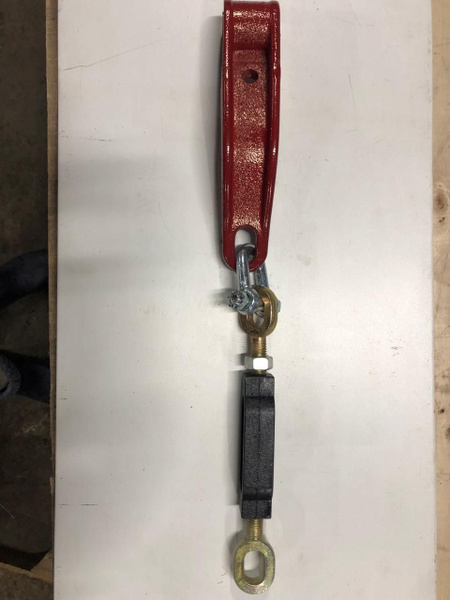 Стяжка (шкворень) задней навески с кронштейном растяжек и серьгой МТЗ ...