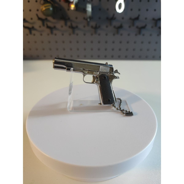 Брелок в виде пистолета M1911 в масштабе 1:3 с высокой детализацией ...