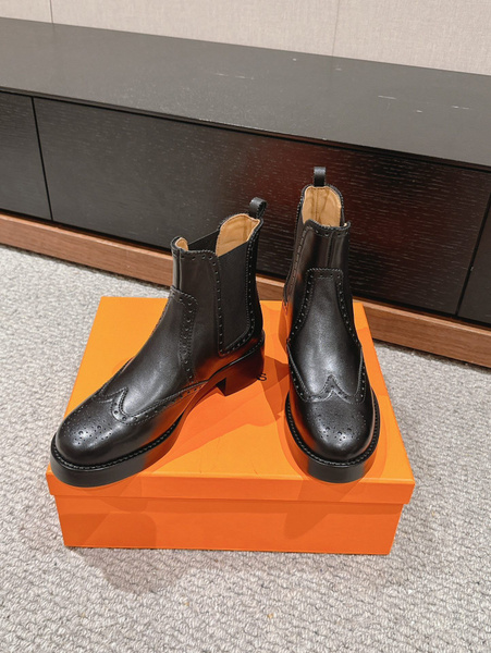 Кроссовки Hermes - купить с доставкой по выгодным ценам в интернет ...
