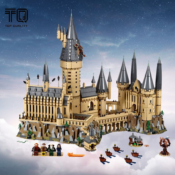 LEGO Конструктор Harry Potter Замок Хогвартс 6020 деталей 16+ 71043 ...
